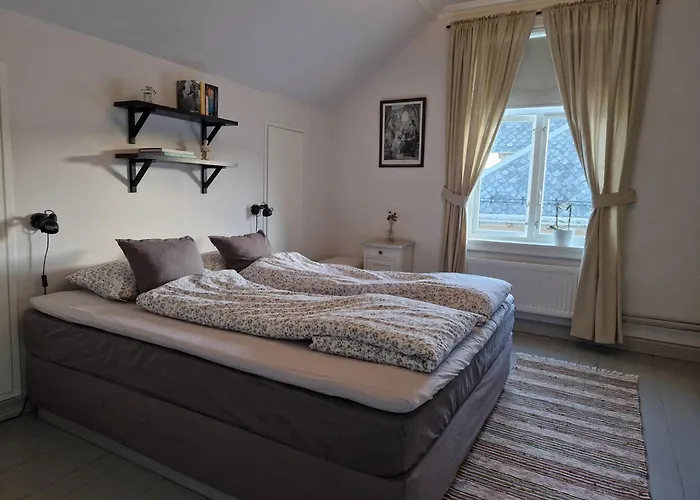 Appartement Charming Apartment, 3rd Floor In Swiss